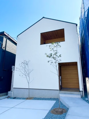 香芝市の注文住宅おしゃれなマイホームをモデルハウス外観