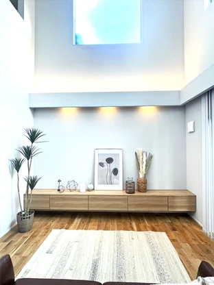 香芝市の注文住宅おしゃれなマイホームをモデルハウスリビング